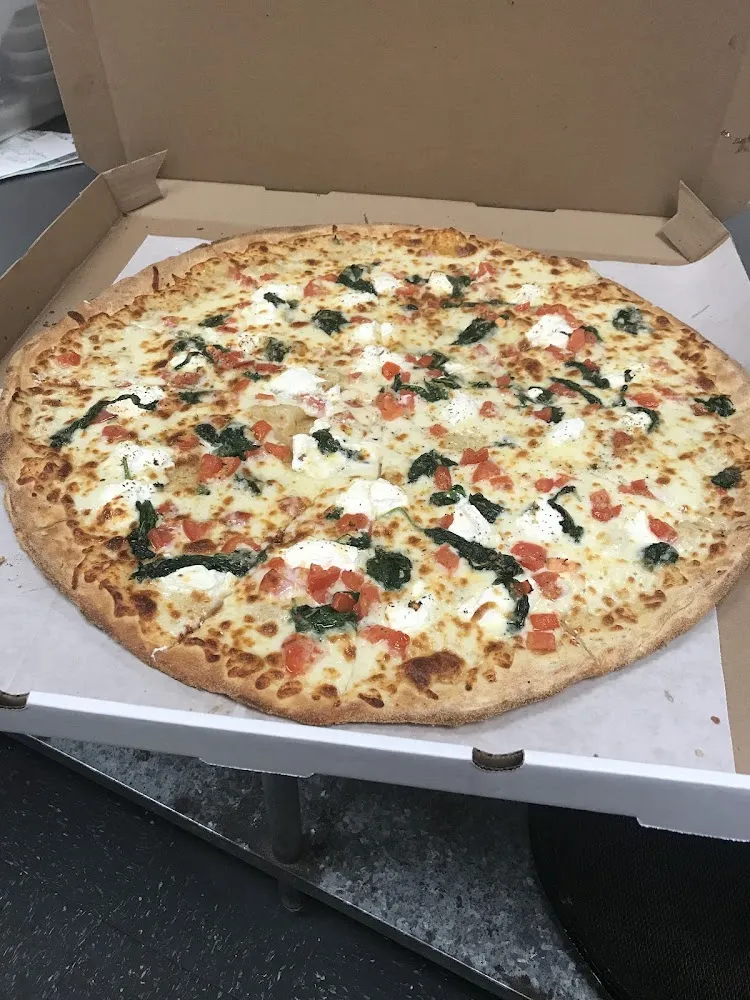 Mama Favorite White Pizza